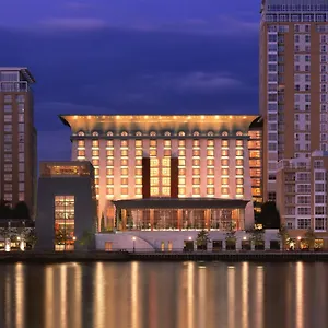 Canary Riverside Plaza Londyn