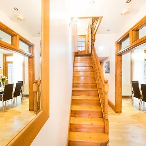  Holiday home Lt The Gate House