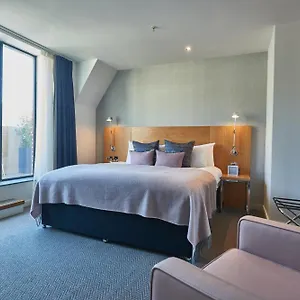Apex Of Londres